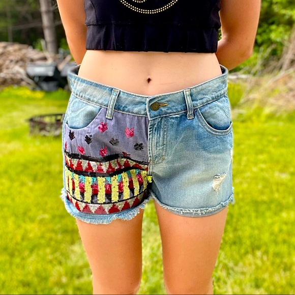 Vintage 90s Guess Cut Off Shorts with some Glitz & Glam - Picture 3 of 6